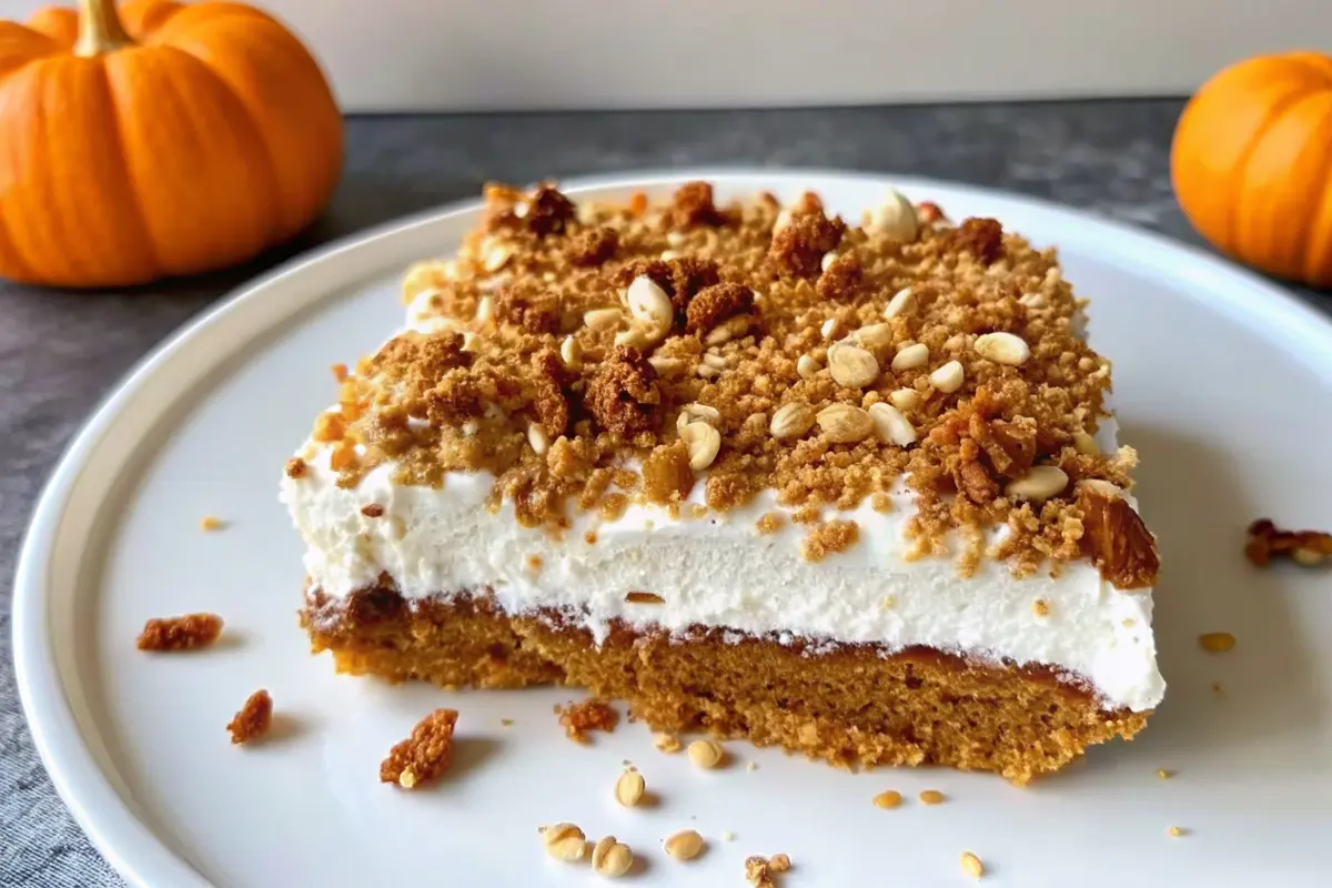 Pumpkin spice poke cake Recipe with caramel drizzle