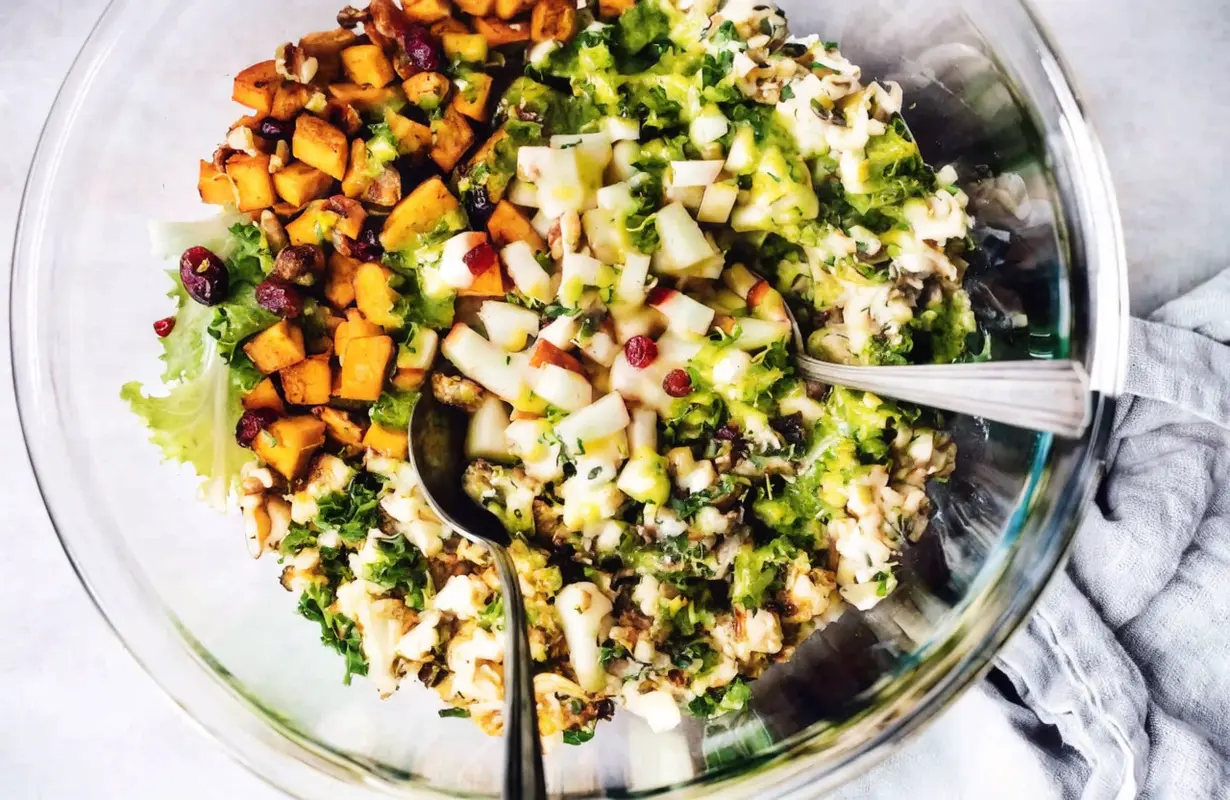 Autumn Glow Salad with Lemon Dressing