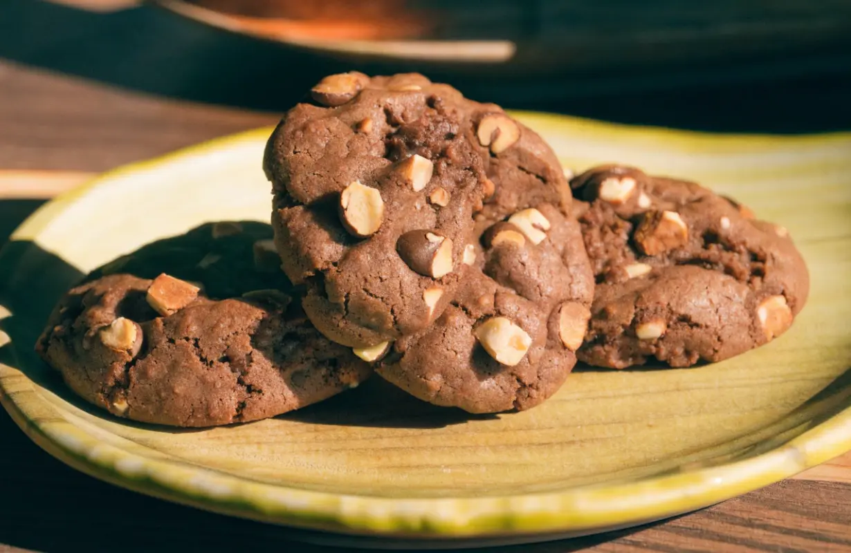 Amazing chocolate hazelnut crunch cookies with toasted hazelnuts
